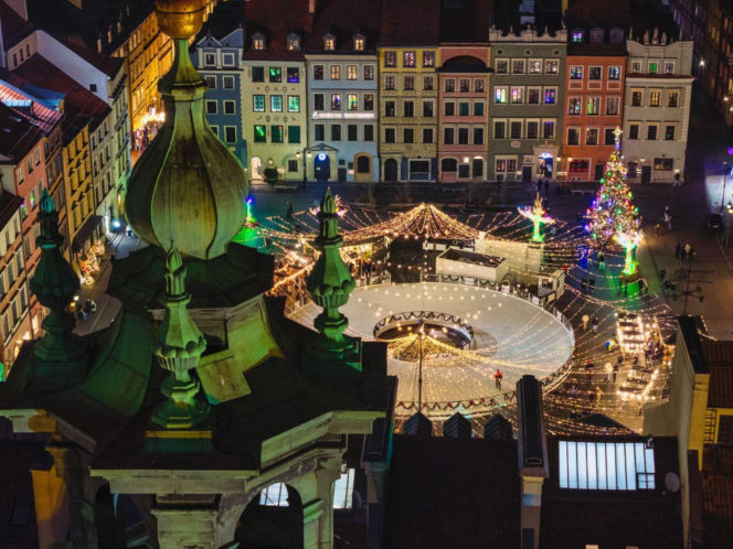 Świąteczna iluminacja 2025/2026 w Warszawie