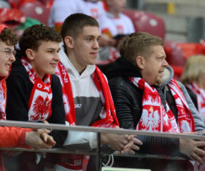 Tak się bawią kibice na meczu Polska - Albania. Gorąca atmosfera na PGE Narodowym