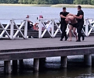 Augustów. Nożownik zasztyletował staruszkę wracającą z rehabilitacji