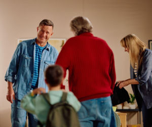 Na Wspólnej, odcinek 4182: Hoffer i Nalepa odkrywają, że Antek został zakażony gronkowcem. Jego siostra grozi placówce pozwem