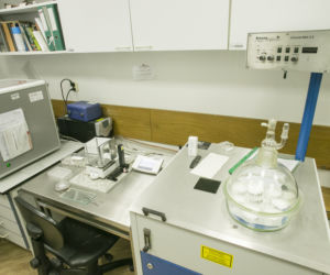 Laboratorium, w którym bada się narkotyki