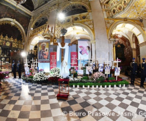 Częstochowa. Grób Pański na Jasnej Górze, aborcja i... strajk kobiet. Mocna akcja duchownych 