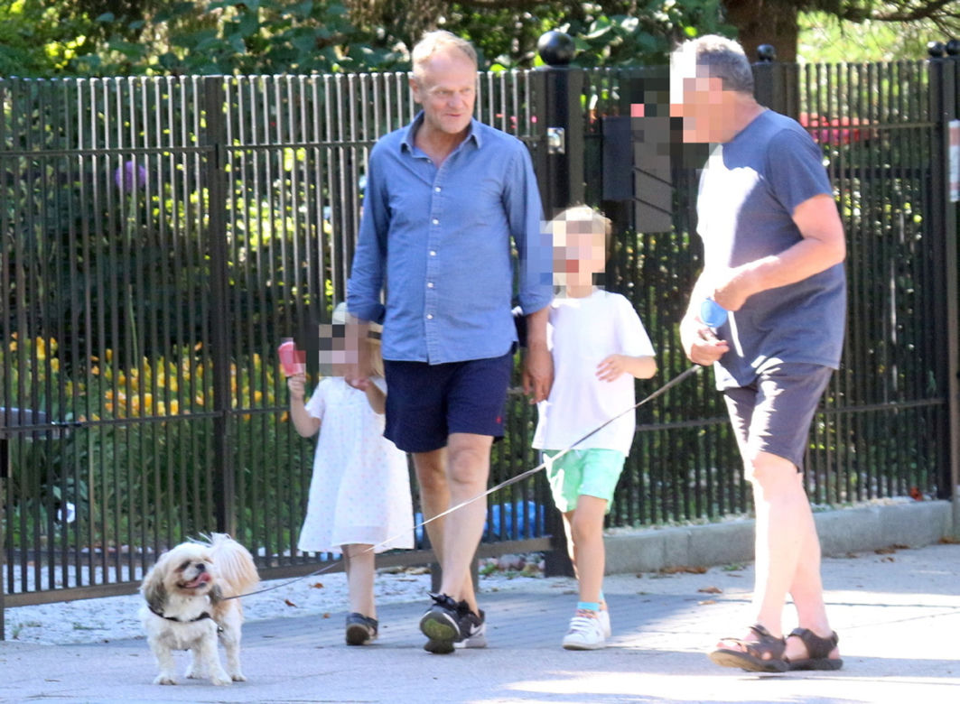 Donald Tusk zabrał wnuki na lody