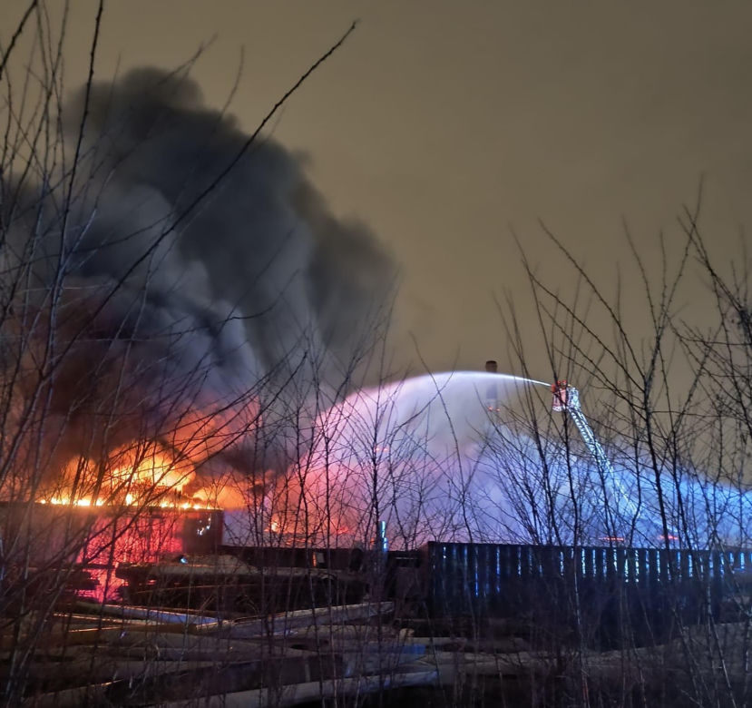 Pożar hali na Białołęce (31.03.2025)