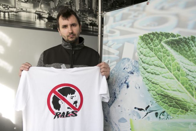 Trynkiewicz rałs! Koszulki sprzeciwu wobec wyjścia Trynkiewicza na wolność