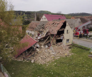 Gruzowisko zamiast domu. Straszny widok w Ożarach 