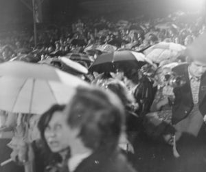 Publiczność w amfiteatrze, 1974-06 