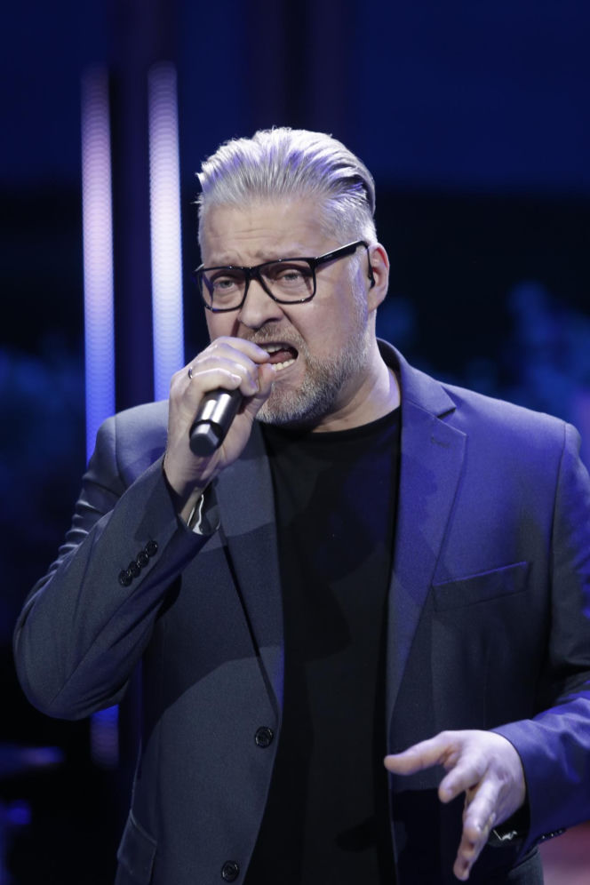Pamiętacie jego długie włosy? Tak przez lata zmieniał się Artur Gadowski, lider legendarnej Iry