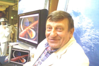 Kim jest Mirosław Hermaszewski? Jego zięciem jest znany polityk