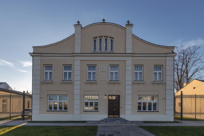 Remont secesyjnej willi przy ul. Modlińskiej 257 w Warszawie