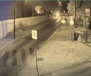 Ukradli motocykl, bo nie chcieli iść pieszo. Nocny pościg zakończony w słupie!