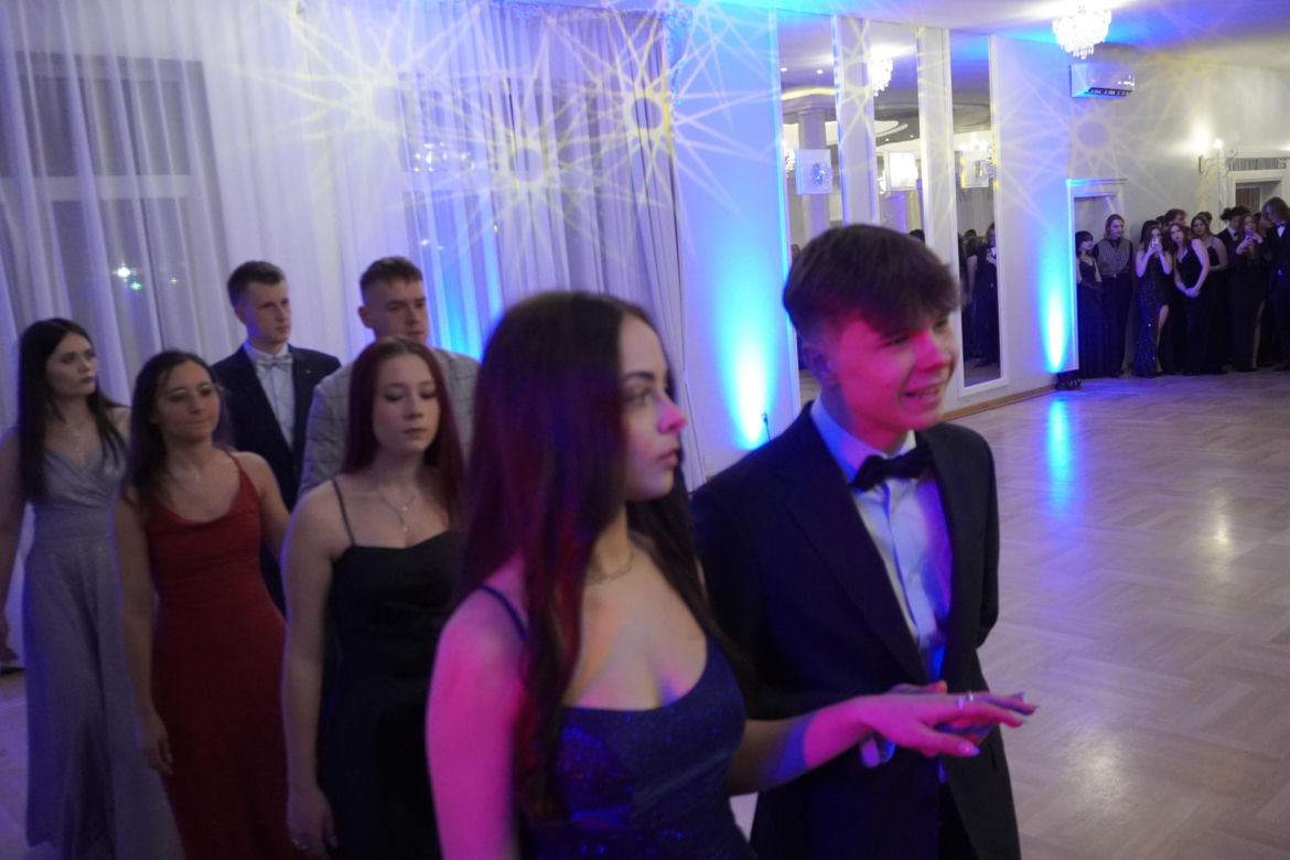 Studniówka III LO w Rzeszowie 