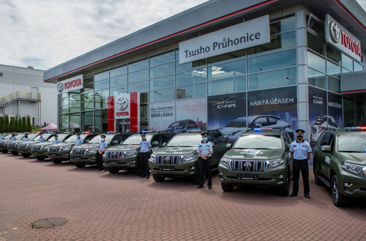 Toyoty Land Cruiser dla policji w Czechach