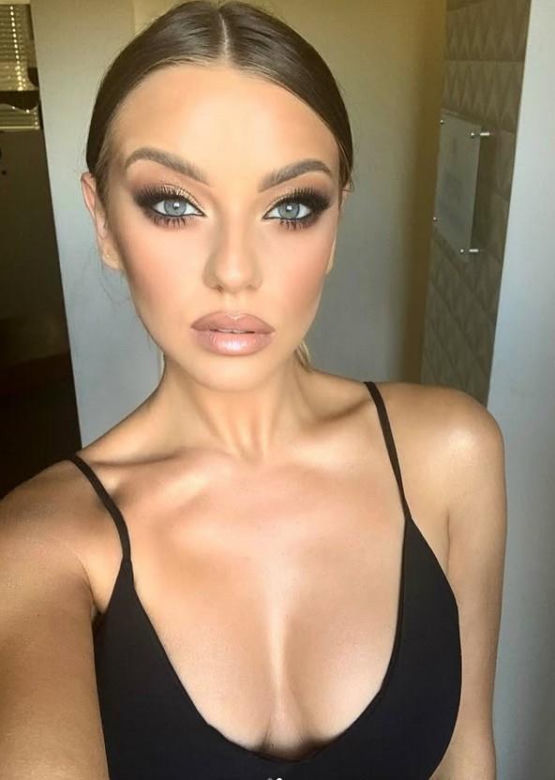 Julia Bednarek, żona piłkarza Jana Bednarka