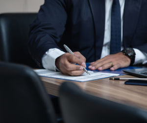 Zostań młodym adeptem prawa