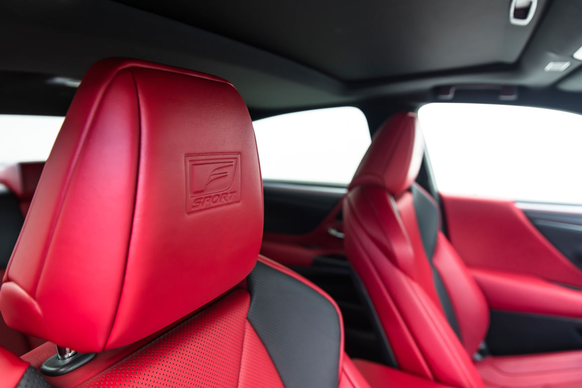 Lexus ES300h F Sport