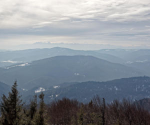 To jedna z najpiękniejszych wsi w Małopolsce. Jest ozdobą Tatr, a jej historia wiąże się z Neapolem