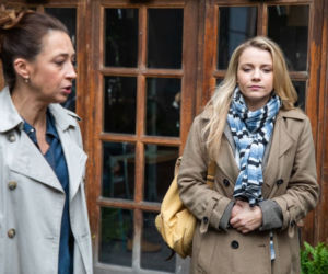 Zakochani po uszy, odc. 1. Asia (Katarzyna Grabowska), Halina (Marta Bizon)