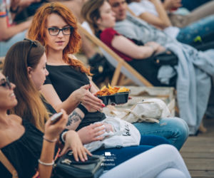 Kino plenerowe w Białymstoku w ramach Streat Food Młynowa