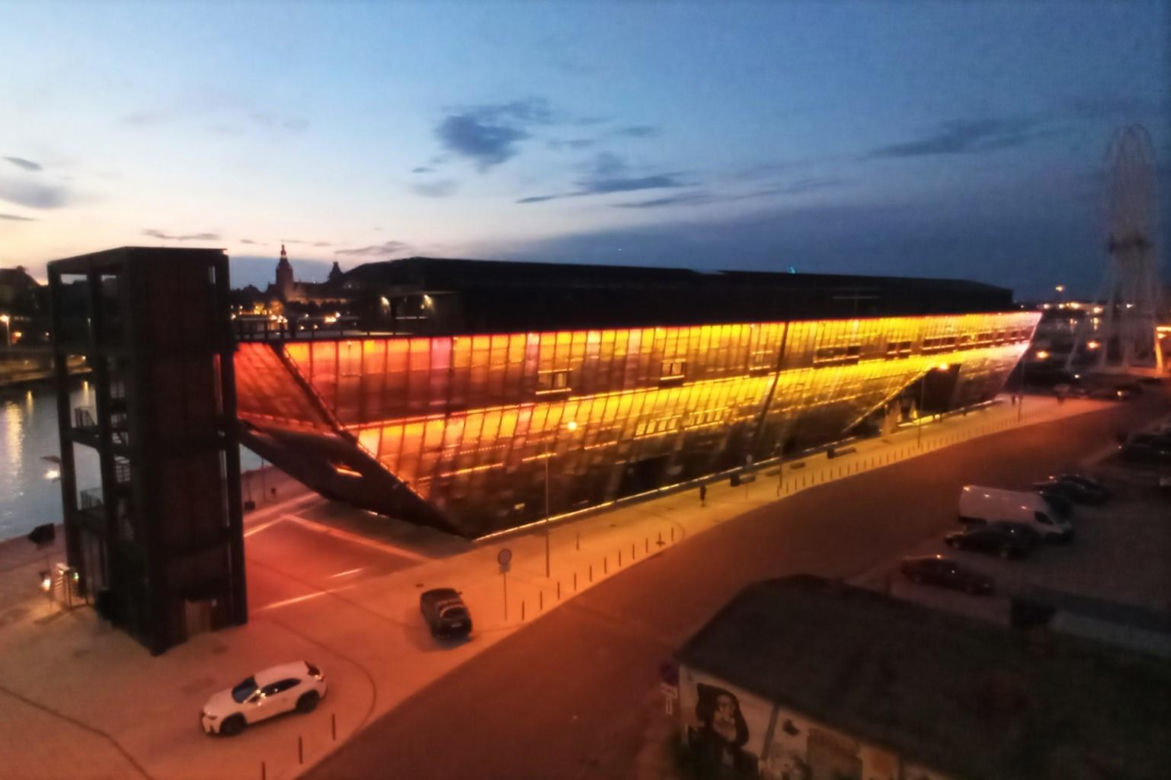 Iluminacja Morskiego Centrum Nauki