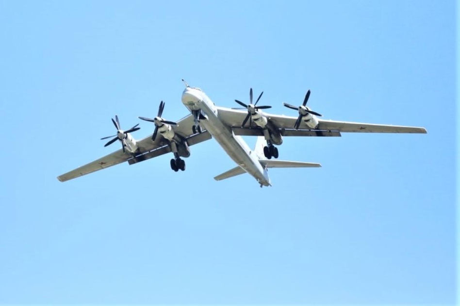 Bombowiec strategiczny Tu-95MS