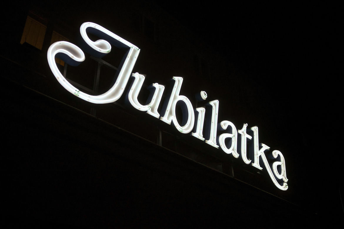 Rozświetlenie neonu Jubilatka