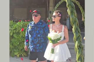 Skiba powiedział TAK na Malediwach! Ślub na plaży i noc poślubna jak z bajki