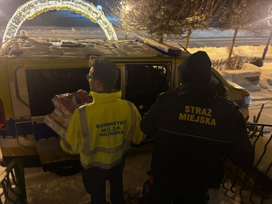 Polska sparaliżowana przez śnieg! Zamknięte drogi wojewódzkie, utrudnienia na S7 i kolei
