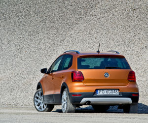 Volkswagen Cross Polo lifting 2014