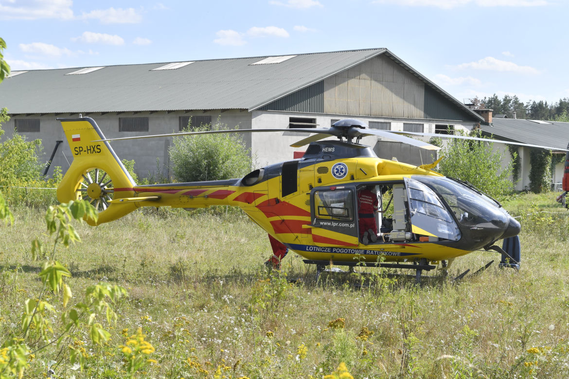 Helikopter wpadł do Wisły pod Zakroczymiem
