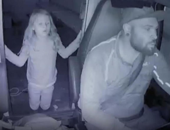 Kurier porwał i zamordował 7-latkę. Jej ostatnie słowa się nagrały. Chcę do mamy!