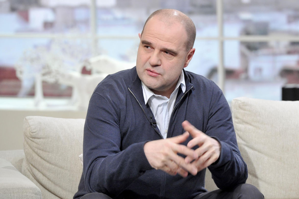 Tak Cezary Żak wyglądał na początku kariery. Niezwykła metamorfoza gwiazdora "Miodowych lat"
