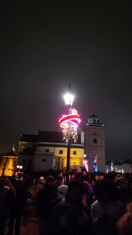 W Warszawie rozbłysła świąteczna iluminacja