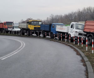 Gigantyczne kolejki po węgiel