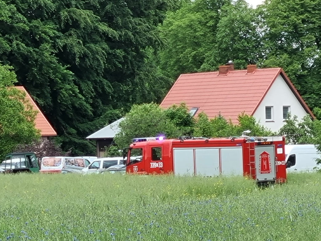 Gigantyczna akcja służb. Ktoś podłożył ładunek wybuchowy pod zakłady produkcyjne?