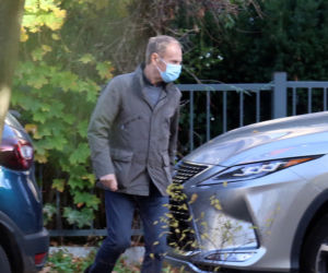Donald Tusk z żoną wymieniają się samochodem