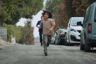 Dziedzictwo odcinek 874. Mały Yusuf gubi się na ulicy, a Ferit dostaje zakaz zbliżania do córki