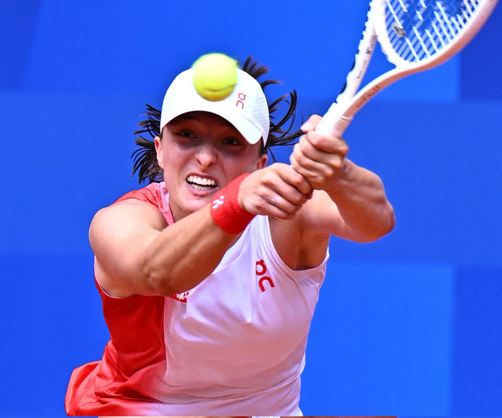 Iga Świątek - Elyse Tse RELACJA NA ŻYWO. Wynik meczu Polska - Nowa Zelandia w Billie Jean King Cup