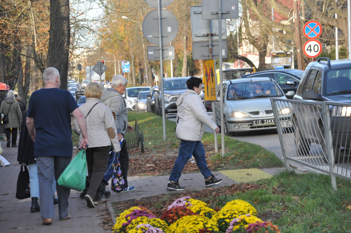 Przygotowania do Wszystkich Świętych 2023 w Kielcach