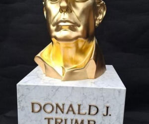 Caroline Derpieński i spotkanie z Trumpem