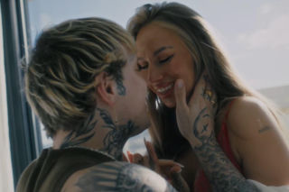 Romantyczne kadry od Smolastego i IMI. Na Sylwestrze jeszcze się pilnowali. Teraz poszli na całość!