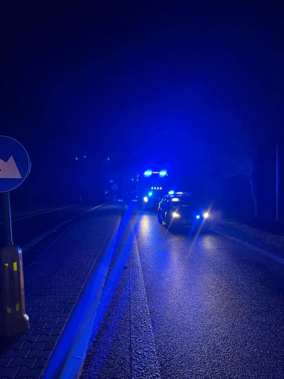 Kierowca dostał zawału za kierownicą. Tragedia na drodze, 44-latek nie żyje