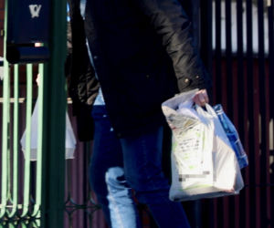 Kaczyńskiemu przywieziono obiad i zakupy