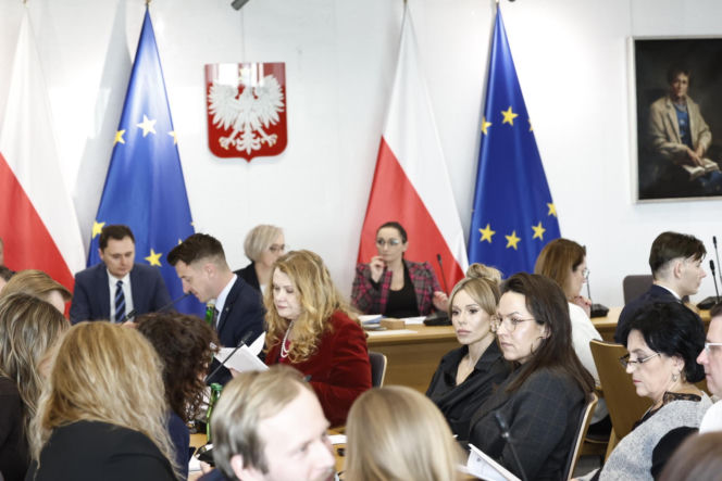 Niebywałe, do czego poseł PiS porównał strzelanie petardami. Doda aż złapała się za głowę! Szok