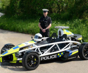 Ariel Atom PL jako radiowóz brytyjskiej policji