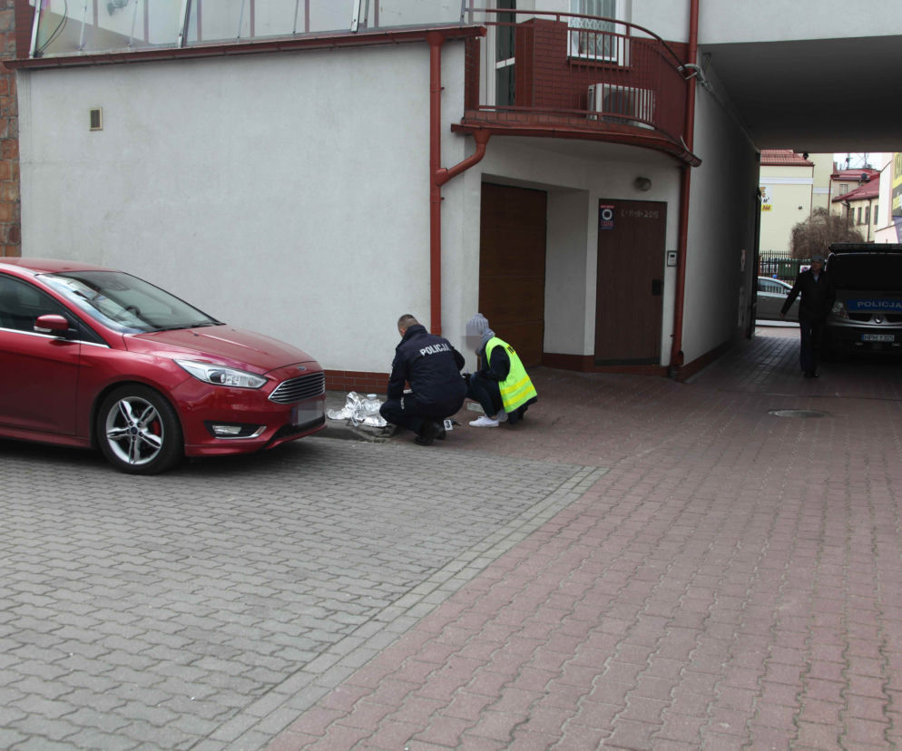 Były prezydent Siedlec ugodzony nożem walczy o życie