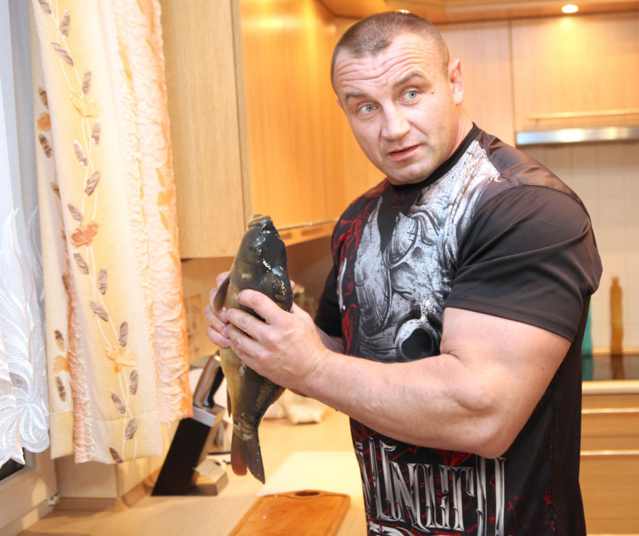 Mariusz Pudzianowski vs. karp
