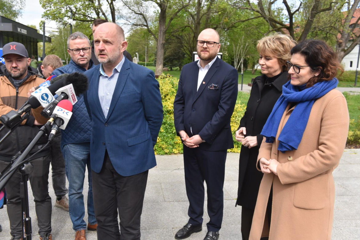 Gwiazdy Koalicji Obywatelskiej w Toruniu. Wspierają Pawła Gulewskiego