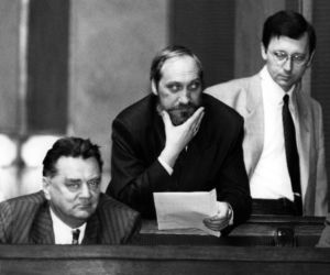 Młody Antoni Macierewicz w PRL. Tak zaczął karierę