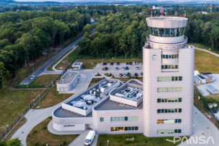 Wieża kontroli lotów w Krakowie-Balicach